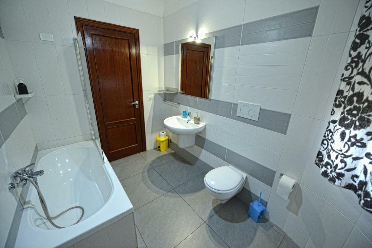 Aback Policlinico Hotel Bari Ngoại thất bức ảnh